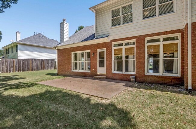 Building Photo - 2033 W Houston Way