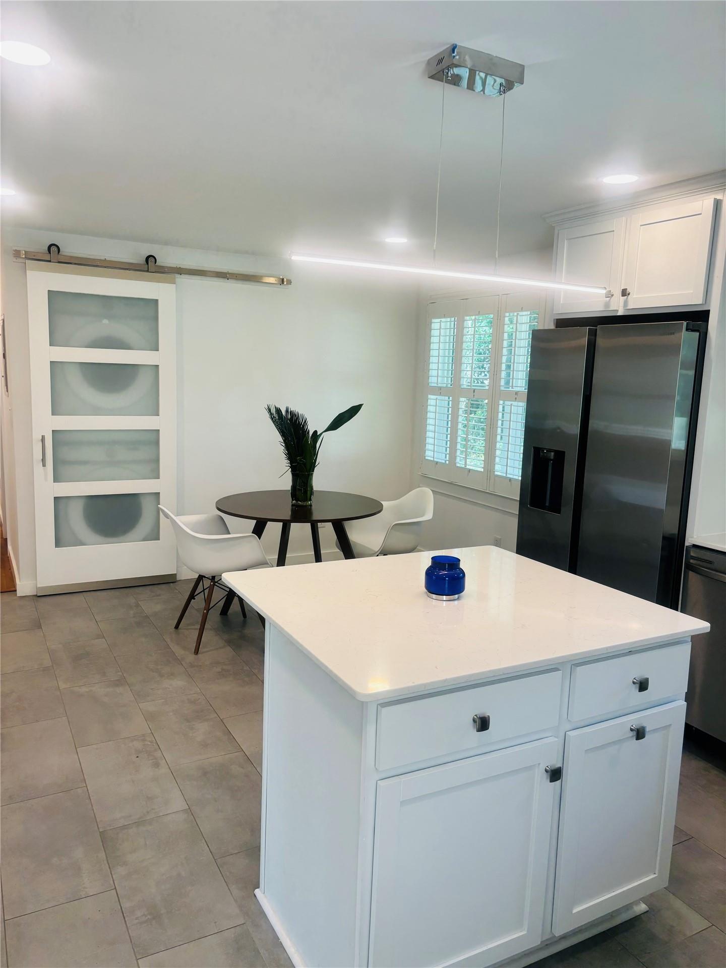 Building Photo - 2826 Amelia Rd