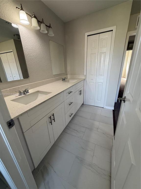 Building Photo - 20439 NW 15th Ave