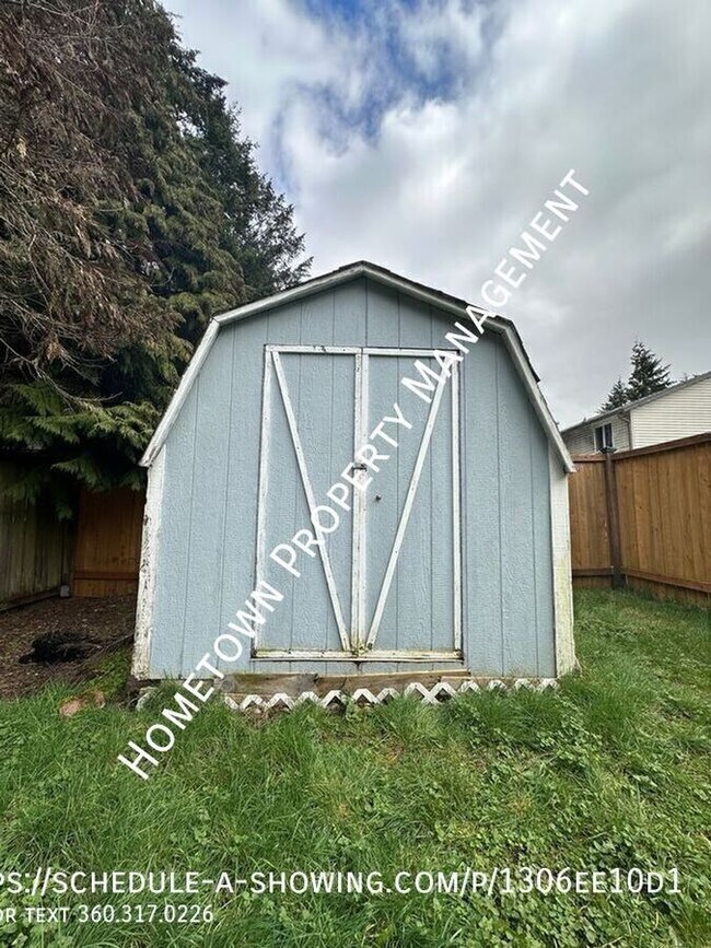 Building Photo - 3 Bedroom in NE Lacey. Minutes to JBLM