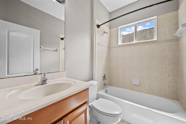 Building Photo - 932 Gallier Pl