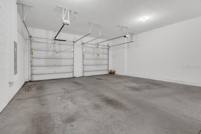 Building Photo - 12880 Westside Vlg Lp