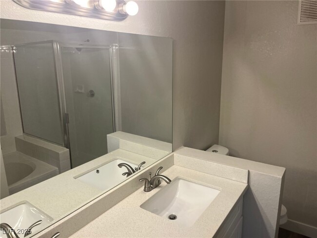 Building Photo - 7905 Idledale Ct