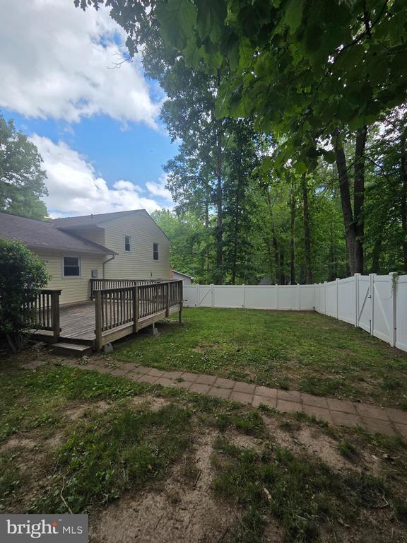 Building Photo - 104 Crutchfield Cir