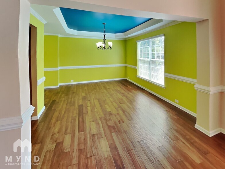 Building Photo - 9420 Ardrey Woods Dr