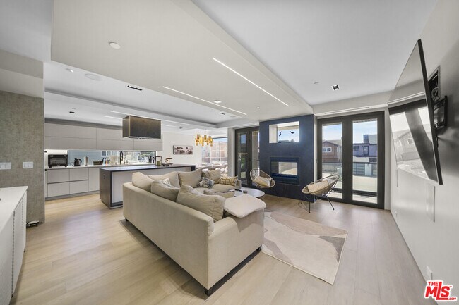 Building Photo - 1500 Ocean Dr