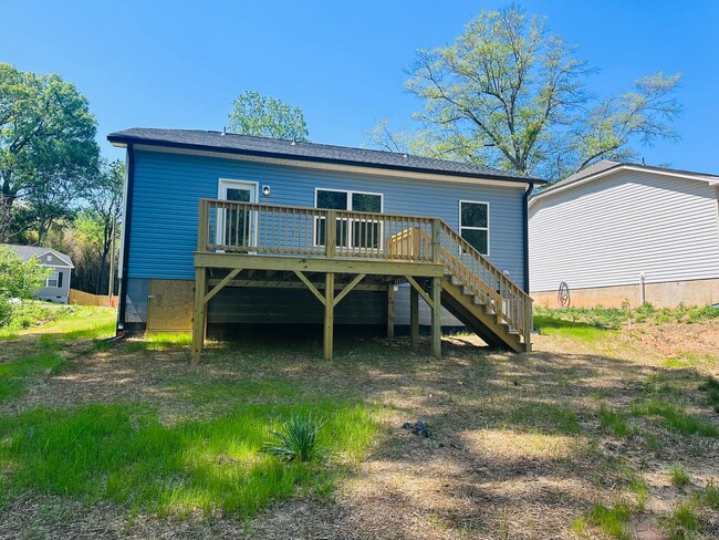 Building Photo - New Construction less than 30 minutes from...