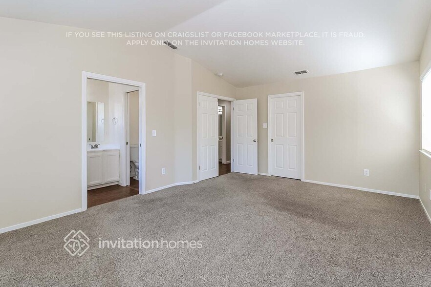Building Photo - 8600 Luciano Ct