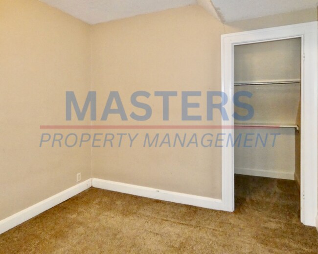 Building Photo - 1133 Parkside Blvd