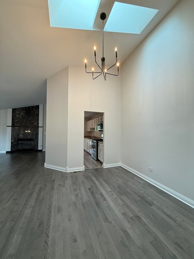 Building Photo - 9204 Drummond Dr