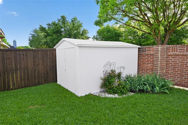 Building Photo - 3505 Willow Springs Dr