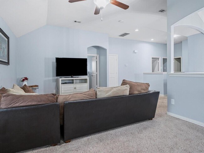 Building Photo - 7011 Riata Hills Ln