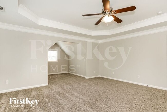 Building Photo - 6252 Stonelake Dr SW