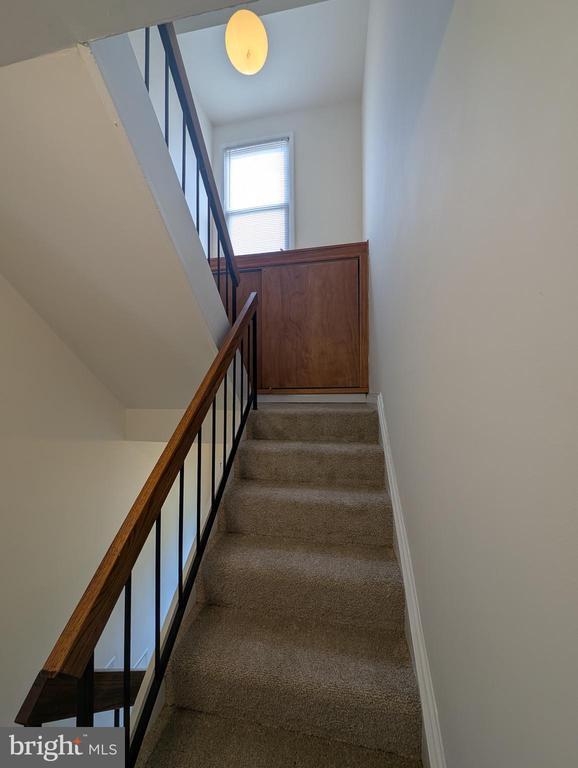 Building Photo - 6342 Stonewain Ct