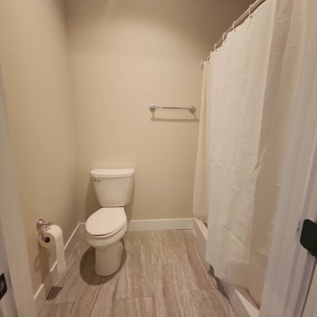 Building Photo - 1137 Cross Pointe Dr