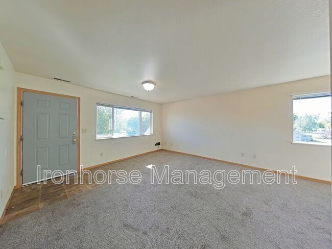 Building Photo - 2491 Wheeler Dr