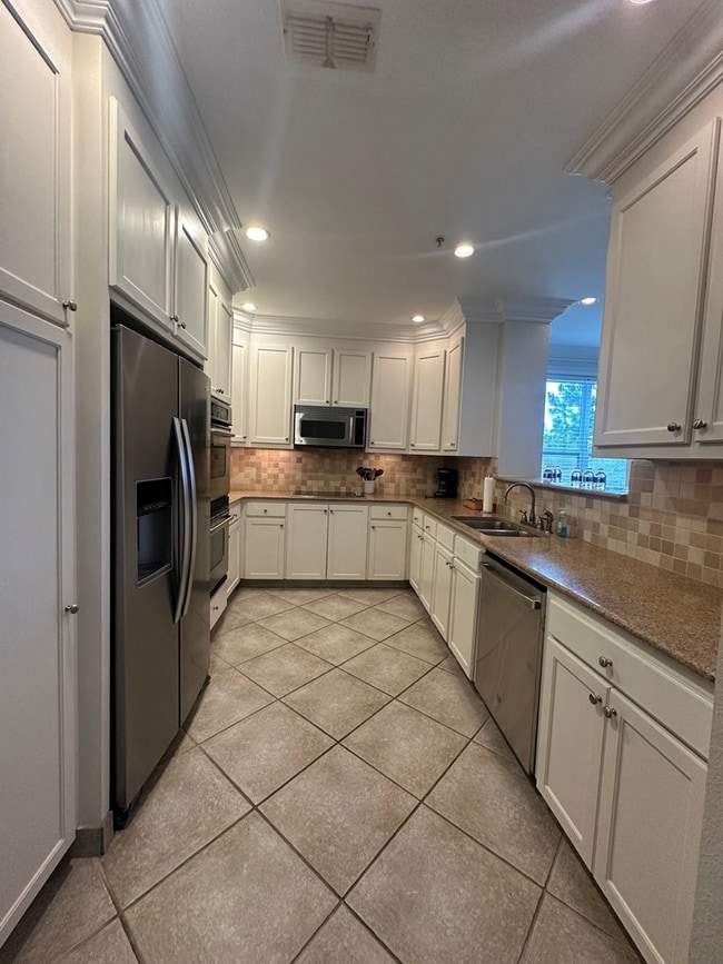 Building Photo - 311 Eagles Way