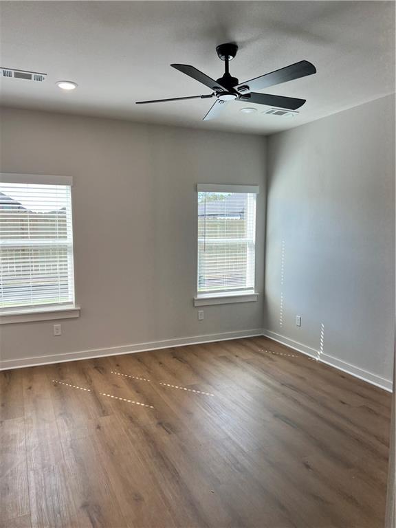 Building Photo - 622 Cosmos St