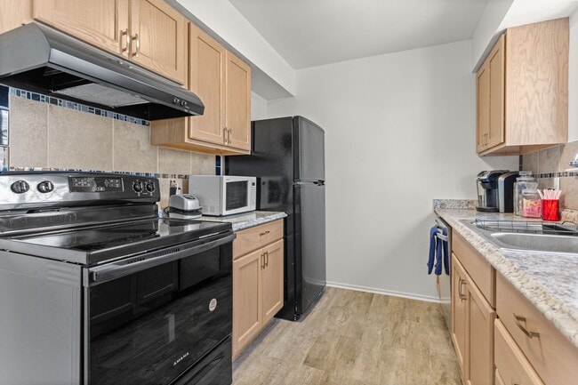 Building Photo - 3618 Heritage Pkwy