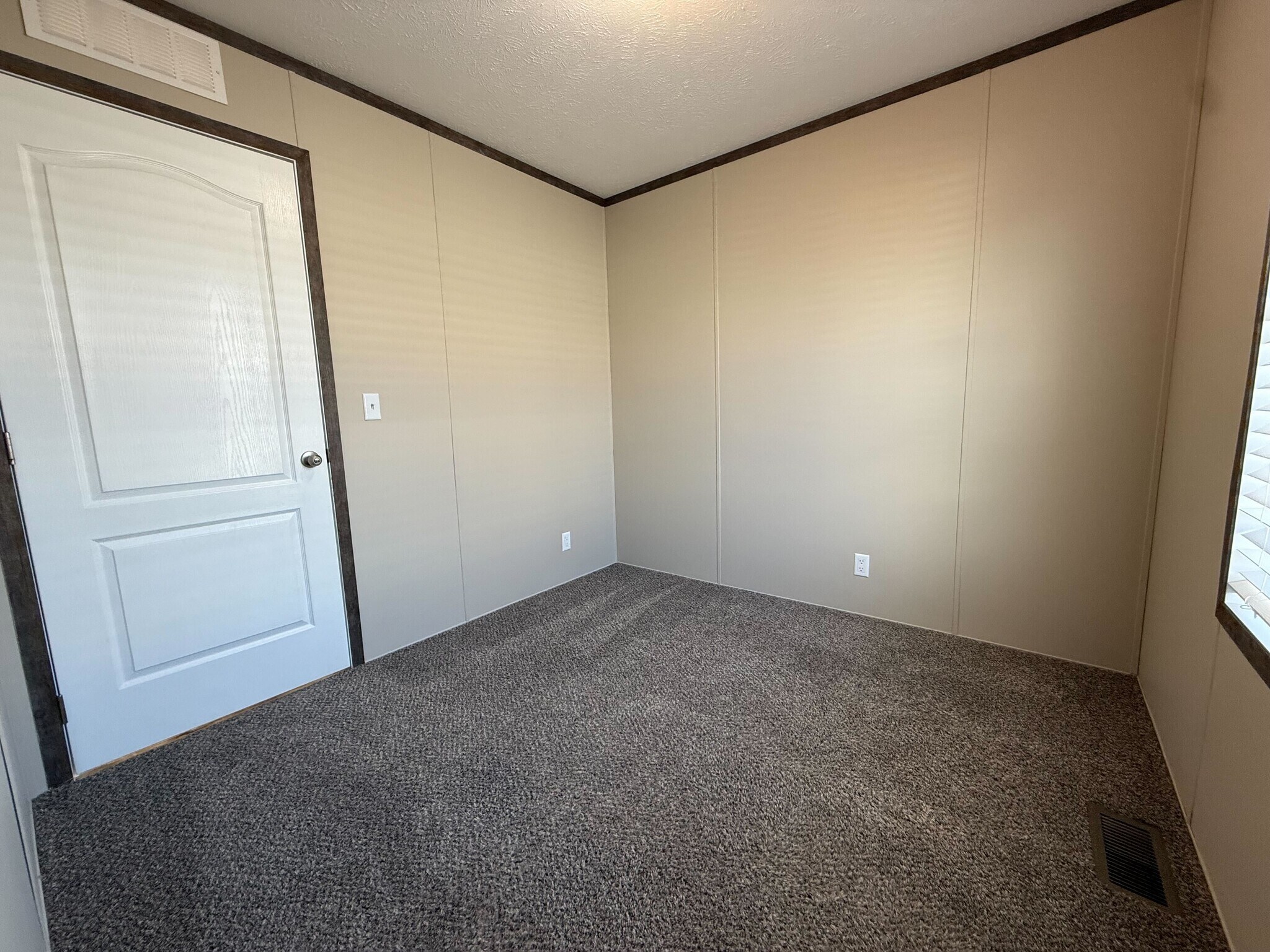 Building Photo - 12403 St Michel Ave