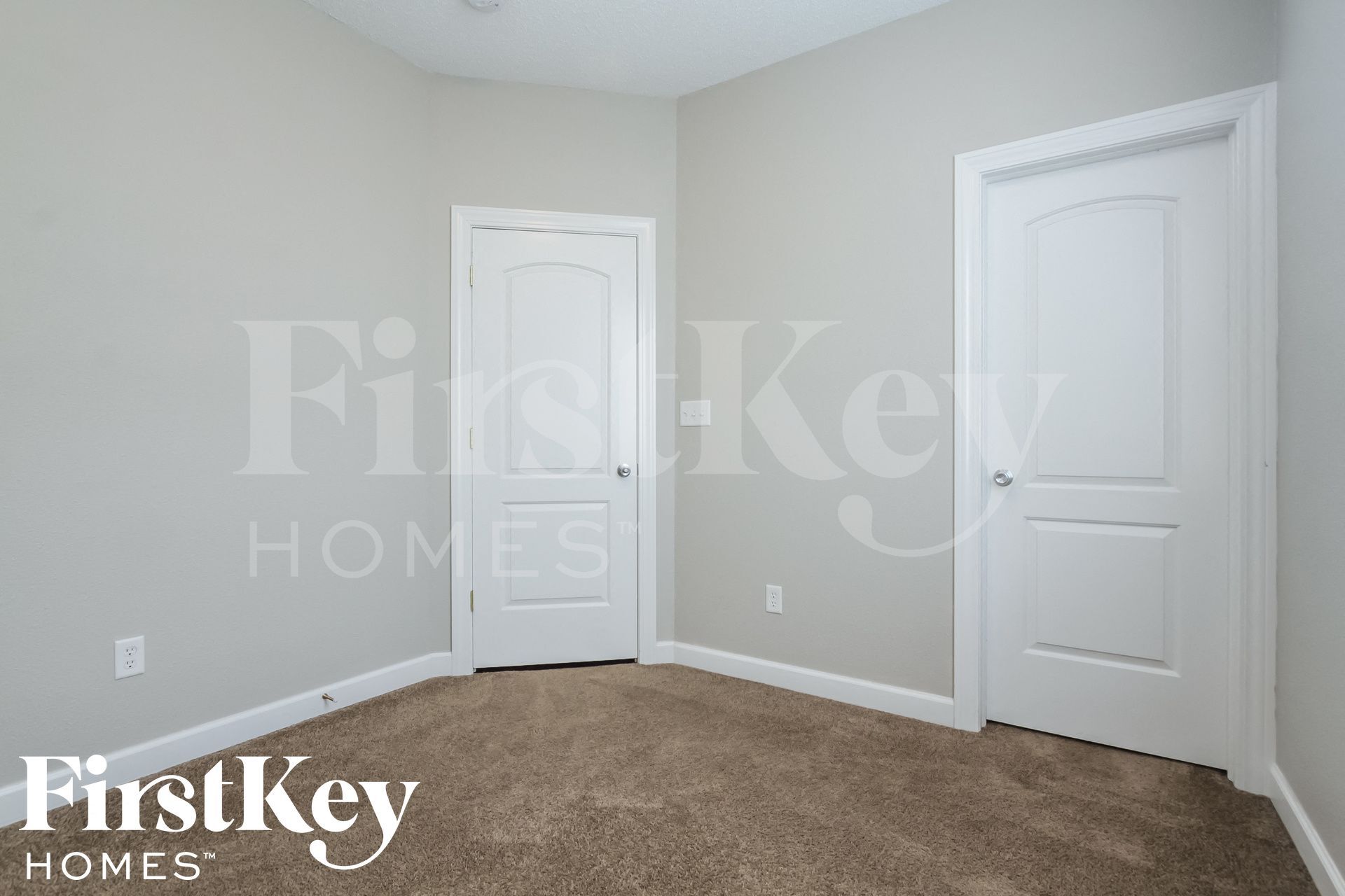 Building Photo - 9778 Rhodes Ln