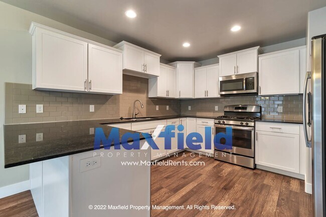 Building Photo - 529 Fox Chase Dr