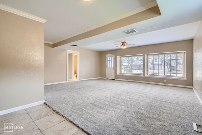 Building Photo - 5714 Mackmiller Dr