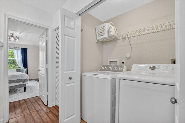 Building Photo - 22120 Majestic Woods Way