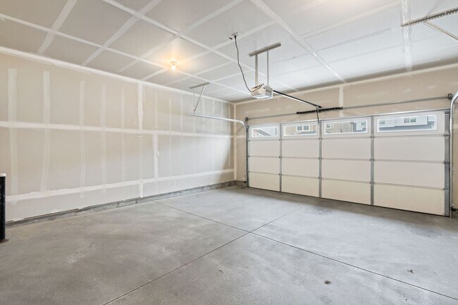 Building Photo - LOCATION!! Pristine Newer 4BR/2.5BA Home in Meridian’s Verado Subdivision