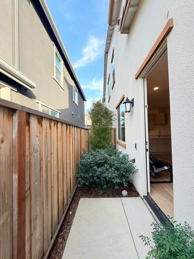 Building Photo - 5329 Frisanco Wy