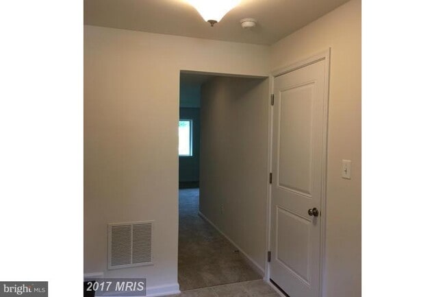 Building Photo - 7419 Wild Honey Way