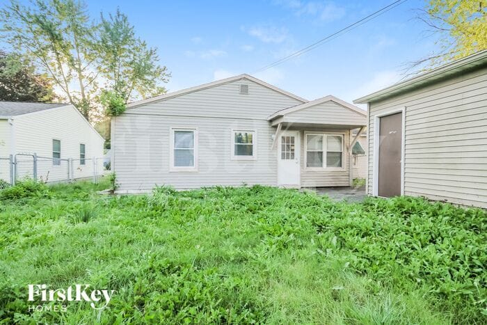 Building Photo - 1370 Robinwood Dr