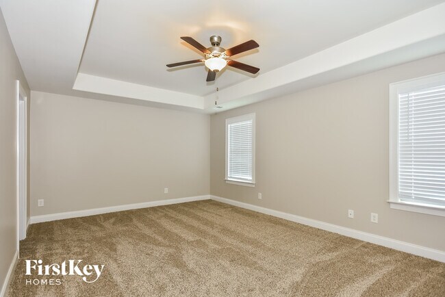 Building Photo - 2343 Somerset Valley Dr