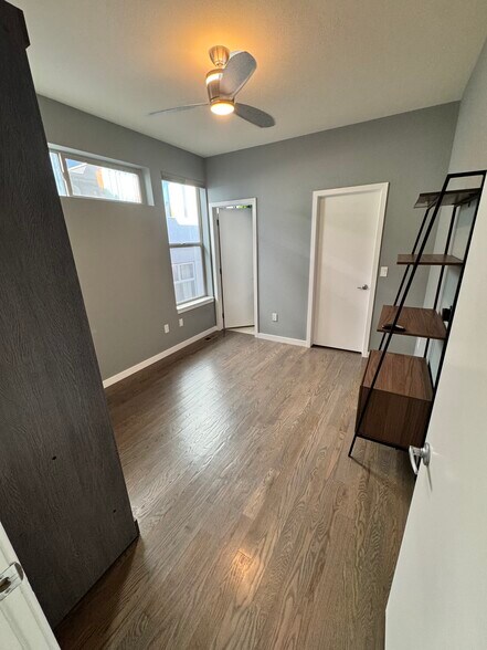 Building Photo - 3632 Navajo St