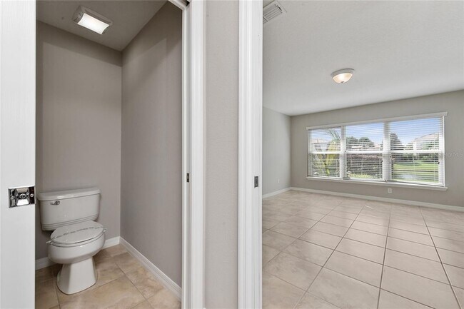 Building Photo - 12208 Pescara Ln