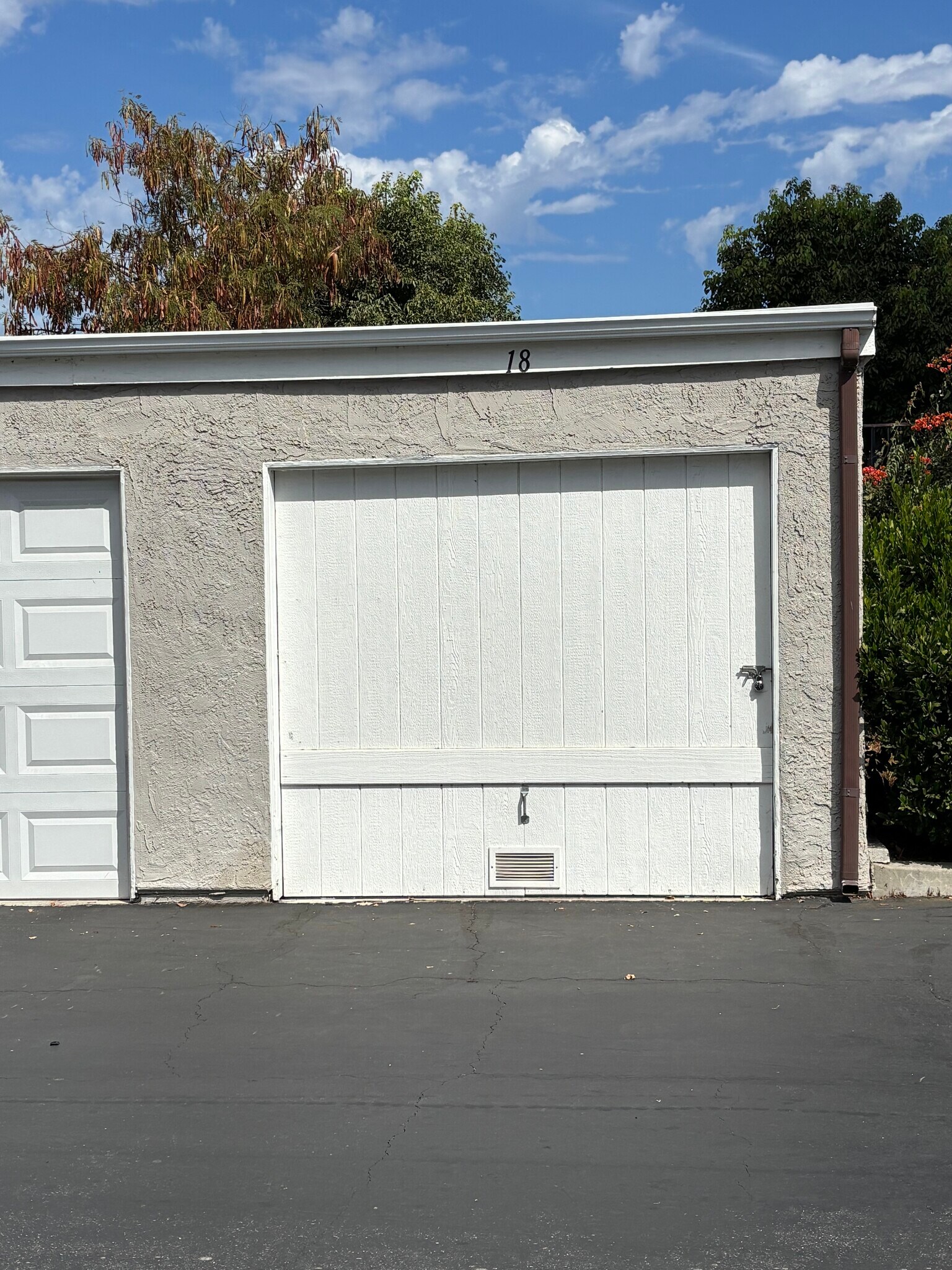 Second Garage - 527 Spring Rd