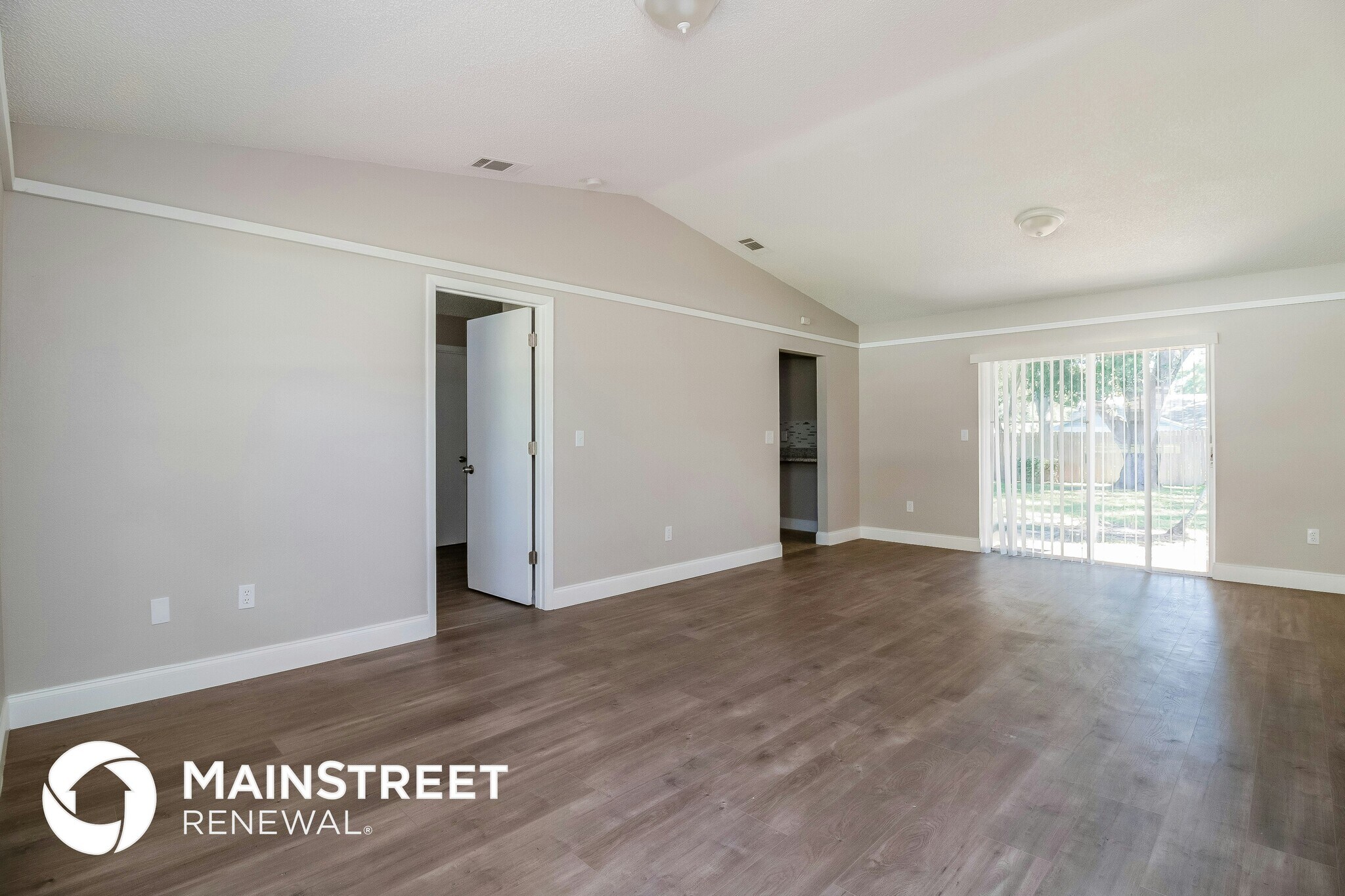 Building Photo - 6417 Dorchester Rd