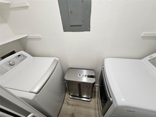 Building Photo - 6806 Old Quarry Ln