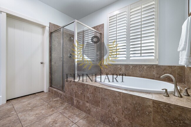 Building Photo - 1632 N Broadbent Ln