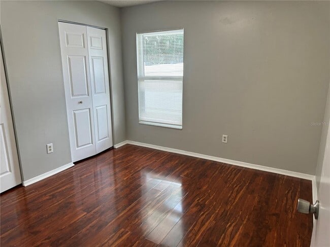 Building Photo - 5906 Birchwood Dr