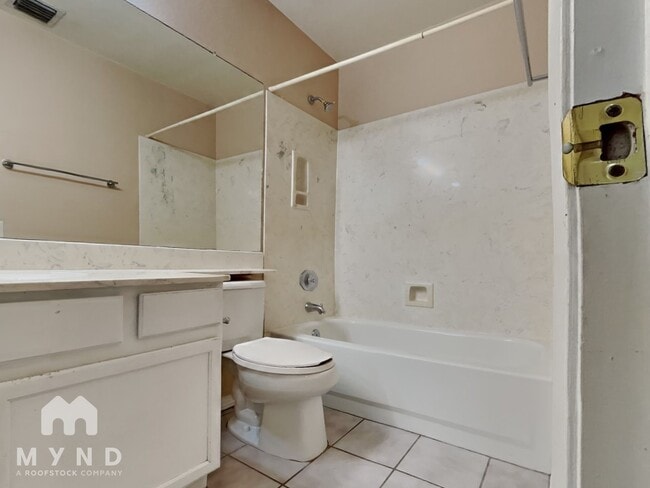 Building Photo - 3434 W Desert Bend Loop