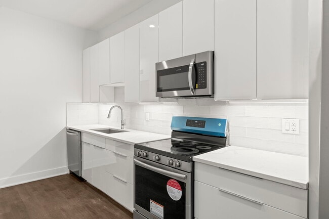 Building Photo - 1244 S 20th St