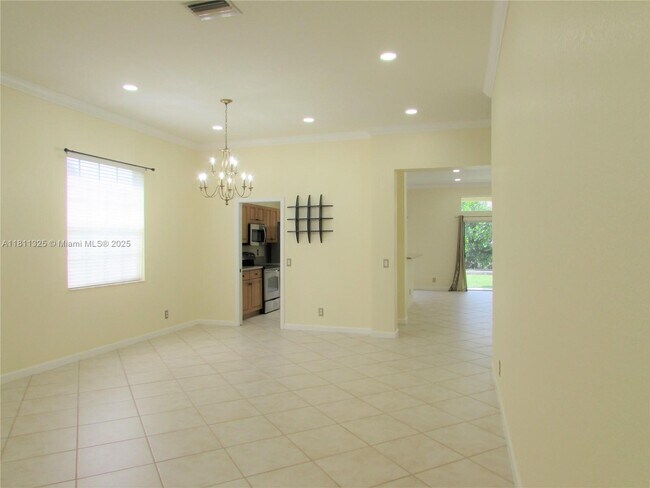 Building Photo - 3851 Falcon Ridge Cir