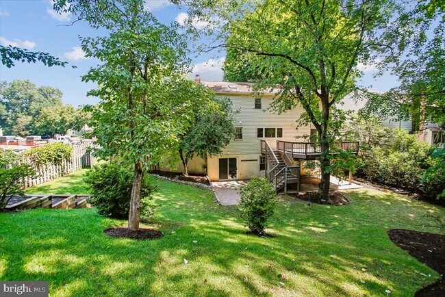 Building Photo - 1710 Chesterford Way