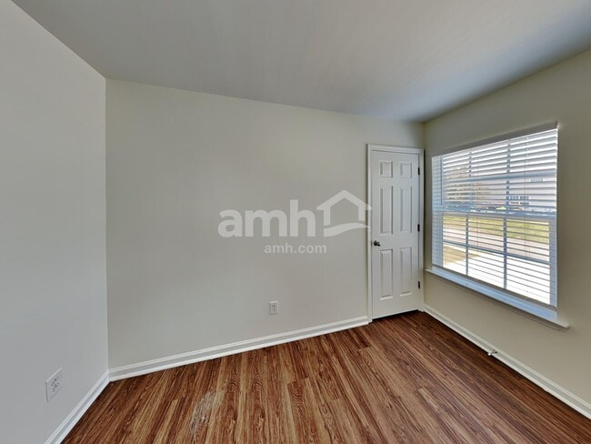 Building Photo - 931 Rocky Meadows Ln