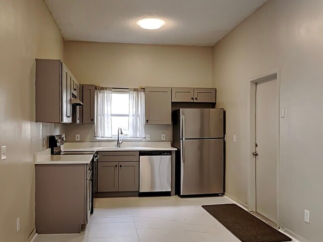 Building Photo - 1836 Blue Fox Ct