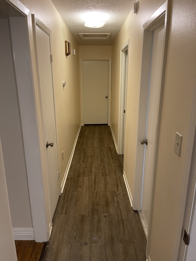 Building Photo - 108 Marley Dr