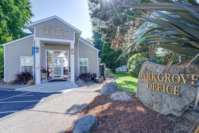 Building Photo - PARKGROVE APARTMENTS