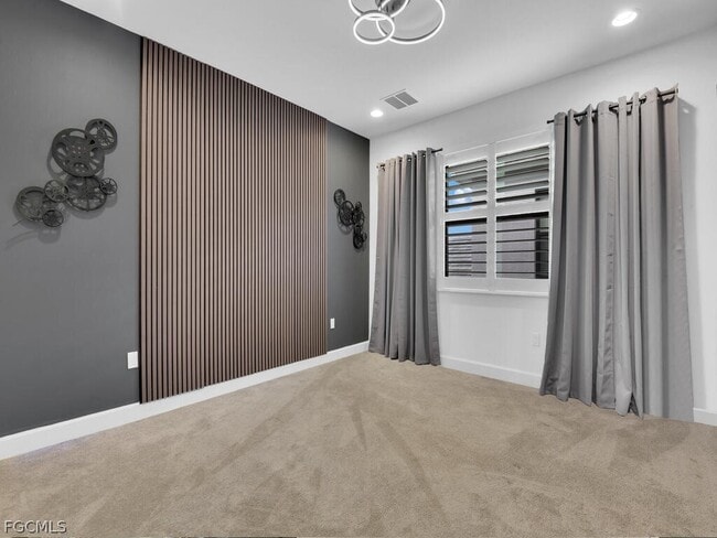 Building Photo - 20739 Fair Oak Ln