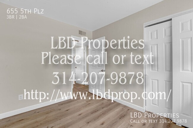 Building Photo - 655 5th Plaza